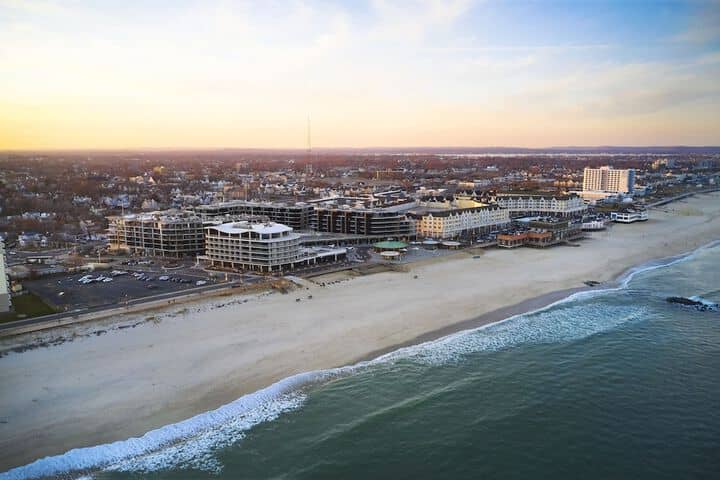 Beach/ocean view